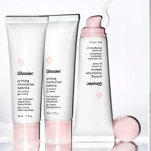 HOST PICK! brand new glossier priming moisturizer balance * top rated item *